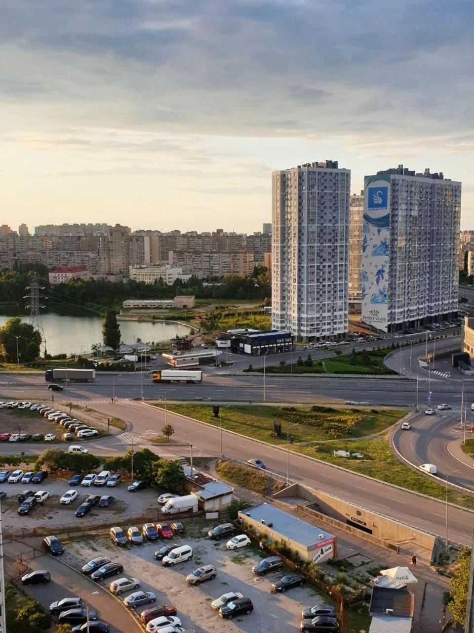 уютная метро харьковская 3 мин, паспорт-сервис, аэропорт борисполь * Kyiv